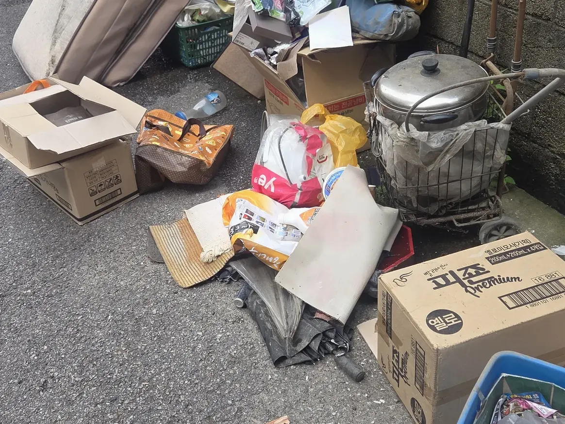 세종시 집현동 침수 현장 화장실 세면대 살균 위생청소 사례 - 행진크린